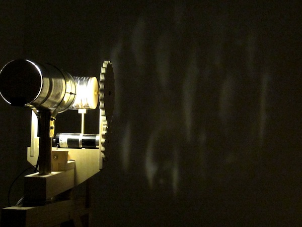 lichtklangphonogramm,  projecting phonoscope, Matteo Marangoni, Anne Wellmer